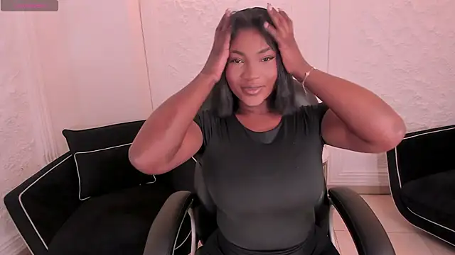 SavannahStorm online show from 06/28/26, 12:11