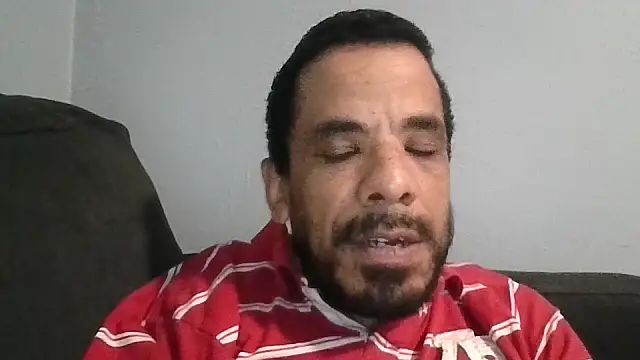 Snapshot of Tjskigh chatting on 02/09/26, 02:37 Tjskigh online show from 02/09/26, 02:37