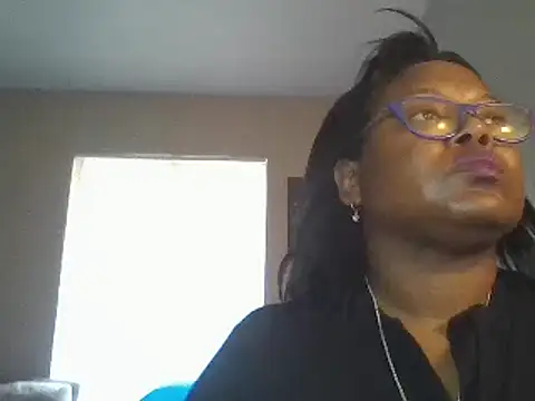 Snapshot of Needmehard chatting on 12/08/24, 06:06 Needmehard online show from 12/08/24, 06:06