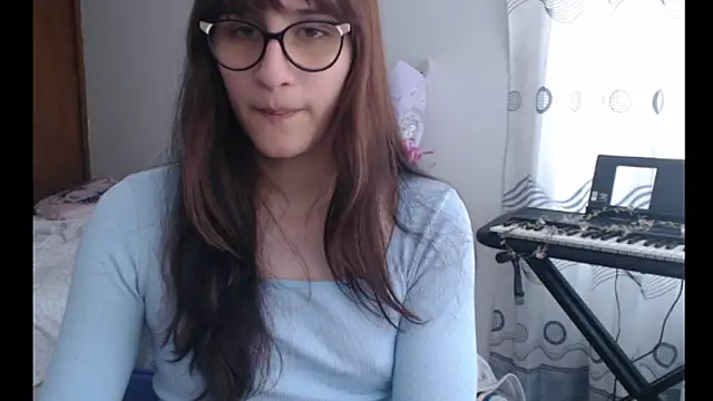 Alice love29 online show from 06/17/26, 03:24