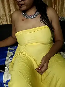 Snapshot of Cute_Kritika chatting on 02/11/25, 12:05 Cute Kritika online show from 02/11/25, 12:05