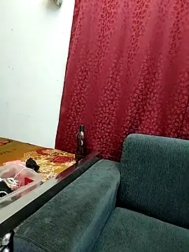 Cute Kritika online show from 12/19/25, 03:35