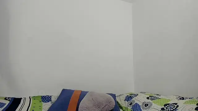 Nathaly love96 online show from 12/17/24, 11:27