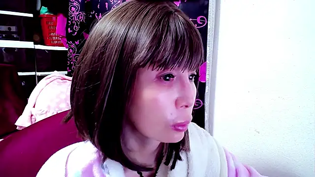 Snapshot of arincochu chatting on 01/26/25, 12:43 arincochu online show from 01/26/25, 12:43