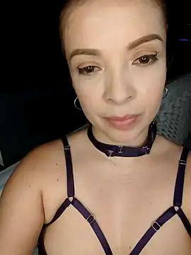 Adel Nesbiit online show from 02/01/25, 01:12