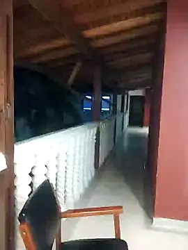 Adel Nesbiit online show from 02/05/25, 01:04