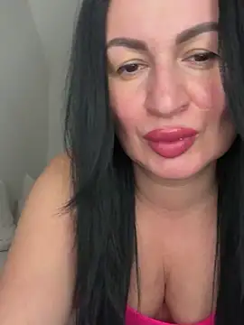 Snapshot of Helena7077 chatting on 01/31/26, 11:36 Helena7077 online show from 01/31/26, 11:36