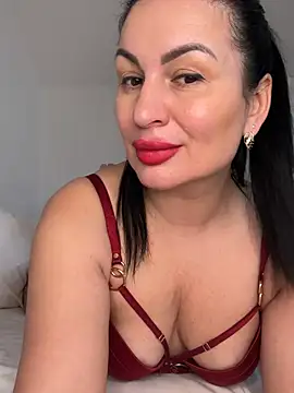 Helena7077 online show from 03/10/26, 12:54