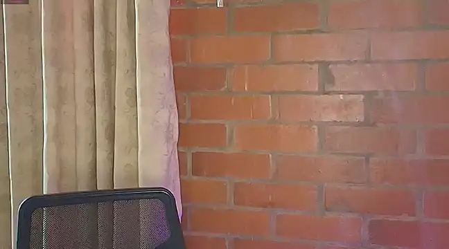 Leandro valenzuela online show from 02/04/25, 01:06