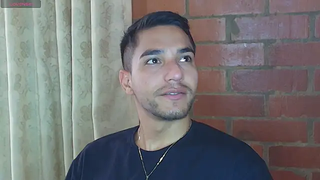 Leandro valenzuela online show from 02/10/25, 06:56