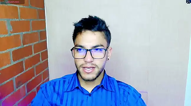 Leandro valenzuela online show from 03/13/25, 03:44