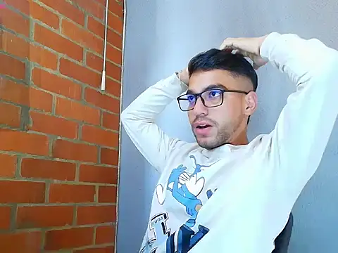 Leandro valenzuela online show from 10/12/25, 08:41