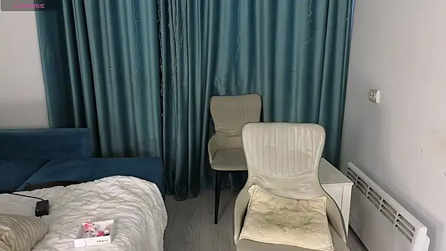 Snapshot of AudreyMell chatting on 04/28/26, 01:49 AudreyMell online show from 04/28/26, 01:49