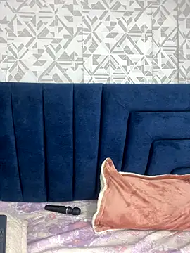 ElaaPerez online show from 11/20/25, 12:38