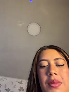 Snapshot of ElaaPerez chatting on 01/31/26, 07:11 ElaaPerez online show from 01/31/26, 07:11