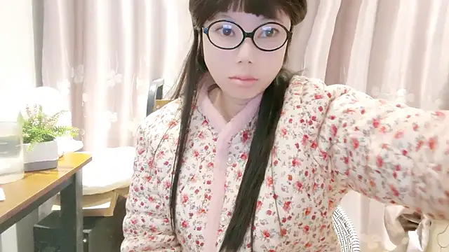 Snapshot of arena1357 chatting on 02/16/26, 05:42 arena1357 online show from 02/16/26, 05:42