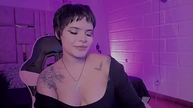 BonnieAnderson  online show from 06/16/26, 09:06