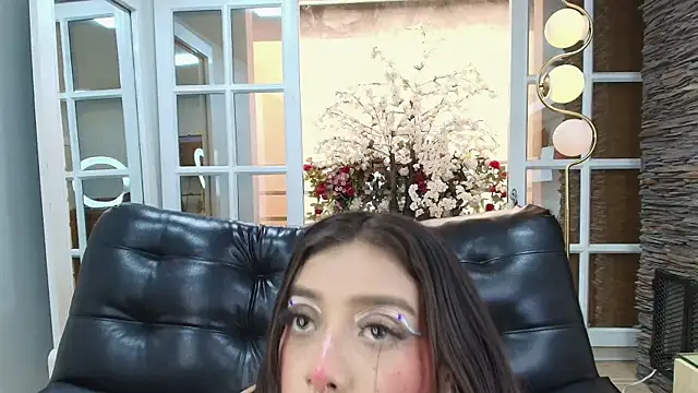 Snapshot of miss_collins chatting on 01/17/26, 06:00 miss collins online show from 01/17/26, 06:00