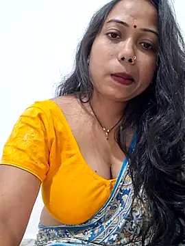 DREAM GIRL-30 online show from 11/11/25, 12:05