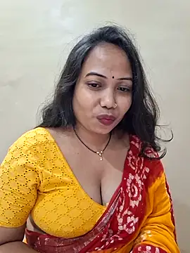 Snapshot of DREAM_GIRL-30 chatting on 12/21/25, 06:37 DREAM GIRL-30 online show from 12/21/25, 06:37