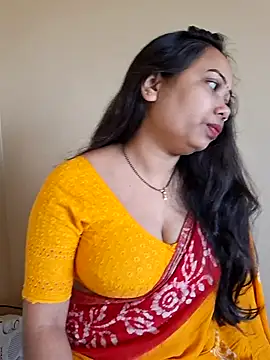 Snapshot of DREAM_GIRL-30 chatting on 02/14/26, 04:09 DREAM GIRL-30 online show from 02/14/26, 04:09