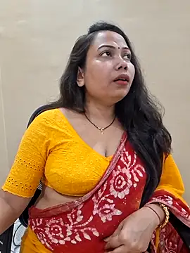 Snapshot of DREAM_GIRL-30 chatting on 02/14/26, 04:15 DREAM GIRL-30 online show from 02/14/26, 04:15