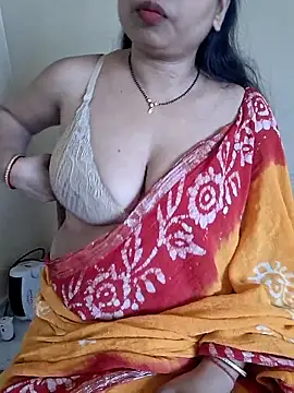 Snapshot of DREAM_GIRL-30 chatting on 02/18/26, 04:41 DREAM GIRL-30 online show from 02/18/26, 04:41