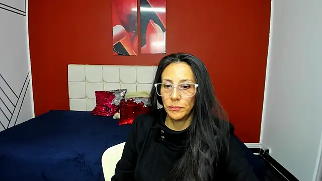 Abrillee1 online show from 01/13/25, 10:24