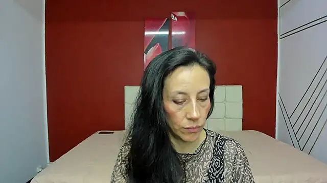 Snapshot of Abrillee1 chatting on 02/04/25, 10:34 Abrillee1 online show from 02/04/25, 10:34