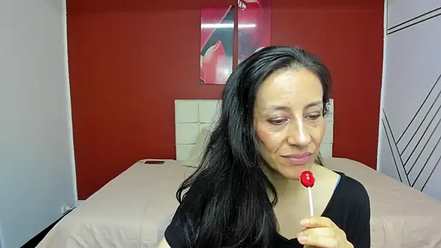 Abrillee1 online show from 02/06/25, 01:16