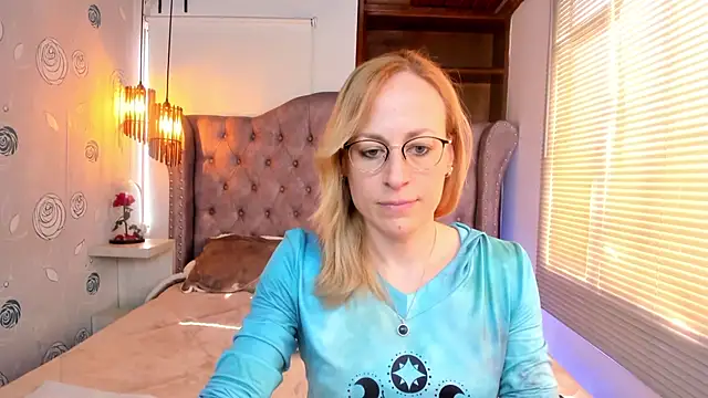 Snapshot of SammySanders chatting on 01/10/25, 08:15 SammySanders online show from 01/10/25, 08:15