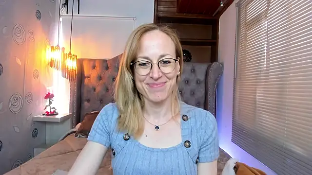 Snapshot of SammySanders chatting on 01/11/25, 02:58 SammySanders online show from 01/11/25, 02:58