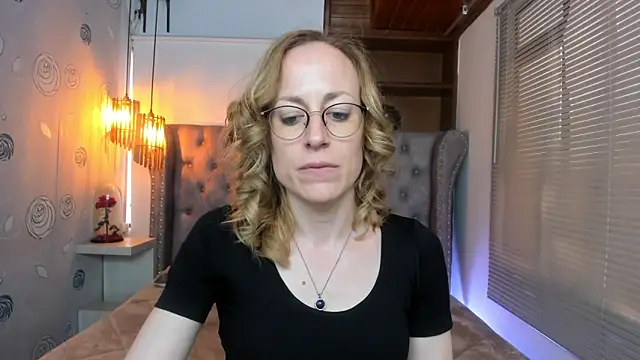 Snapshot of SammySanders chatting on 02/05/25, 09:07 SammySanders online show from 02/05/25, 09:07