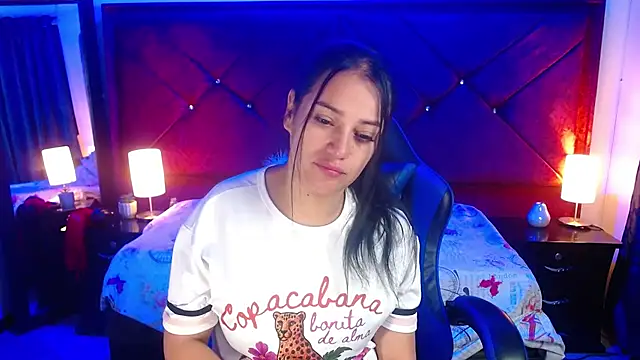 Julietacollins06 online show from 05/06/26, 02:22