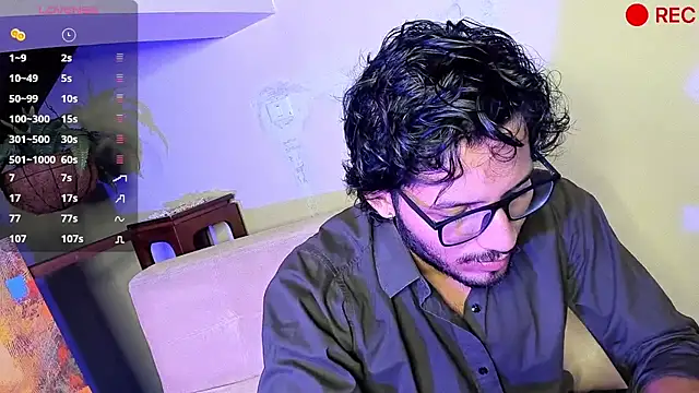Snapshot of Nicholasrodrii chatting on 12/14/24, 10:39 Nicholasrodrii online show from 12/14/24, 10:39