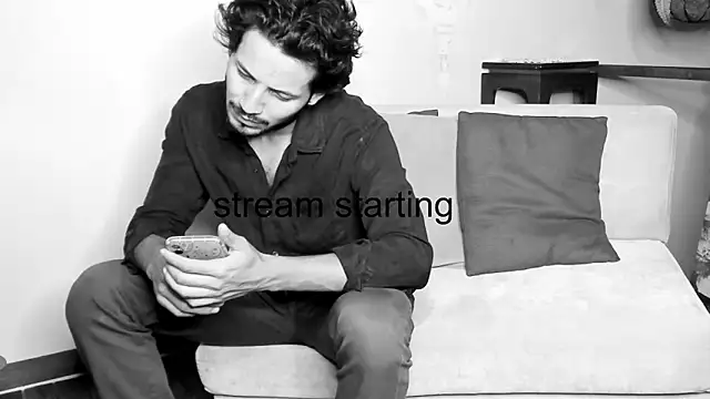 Snapshot of Nicholasrodrii chatting on 02/13/25, 10:22 Nicholasrodrii online show from 02/13/25, 10:22