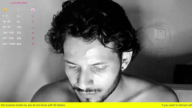 Snapshot of Nicholasrodrii chatting on 02/18/25, 03:21 Nicholasrodrii online show from 02/18/25, 03:21