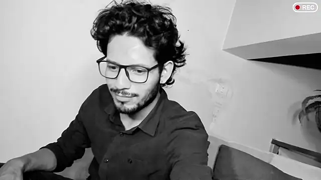 Snapshot of Nicholasrodrii chatting on 03/17/25, 11:00 Nicholasrodrii online show from 03/17/25, 11:00