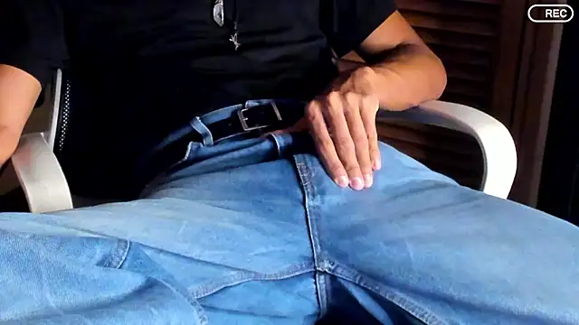 Snapshot of Nicholasrodrii chatting on 09/11/25, 12:33 Nicholasrodrii online show from 09/11/25, 12:33