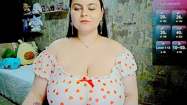 WhisperInTheDarkk online show from 05/08/26, 10:37