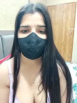 Snapshot of aaliya_bhattt chatting on 01/26/25, 05:44 aaliya bhattt online show from 01/26/25, 05:44