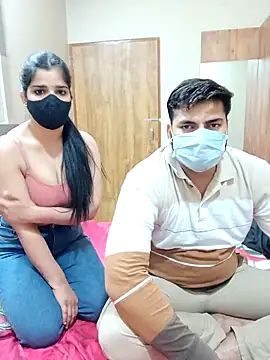 Snapshot of aaliya_bhattt chatting on 03/08/25, 06:26 aaliya bhattt online show from 03/08/25, 06:26