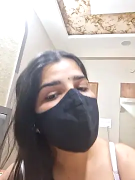 Snapshot of aaliya_bhattt chatting on 03/16/26, 06:12 aaliya bhattt online show from 03/16/26, 06:12