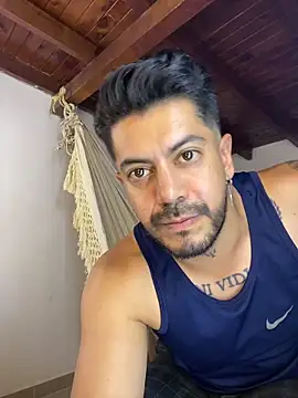 AndresSmith   online show from 05/27/26, 12:07