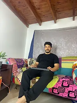 AndresSmith   online show from 06/08/26, 01:28