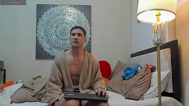 Snapshot of nakedfoam1 chatting on 11/08/25, 11:54 nakedfoam1 online show from 11/08/25, 11:54