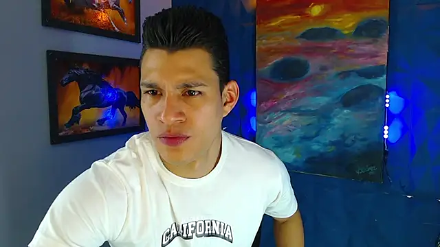 Snapshot of dirtyboy_23 chatting on 01/07/25, 03:24 dirtyboy 23 online show from 01/07/25, 03:24
