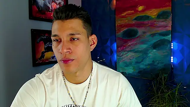 Snapshot of dirtyboy_23 chatting on 02/02/25, 06:58 dirtyboy 23 online show from 02/02/25, 06:58