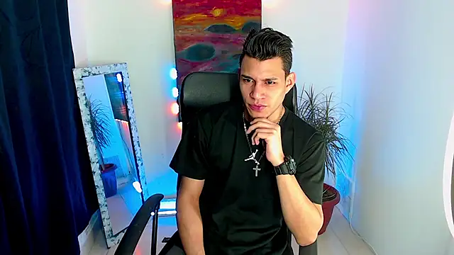 Snapshot of dirtyboy_23 chatting on 09/11/25, 04:23 dirtyboy 23 online show from 09/11/25, 04:23
