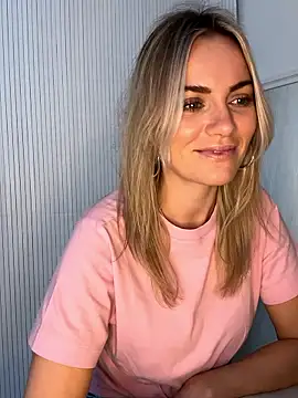 Snapshot of Milla__one chatting on 01/07/26, 10:29 Milla one online show from 01/07/26, 10:29